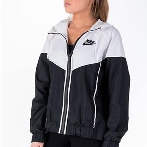 NIKE Black and White Windbreaker